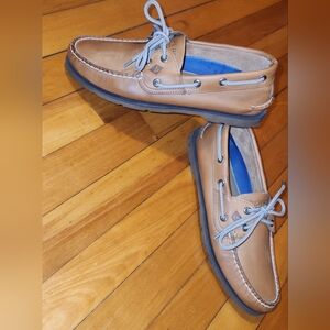 Sperry Tan Leather Moc-Toe Boat Shoes with Blue Insoles